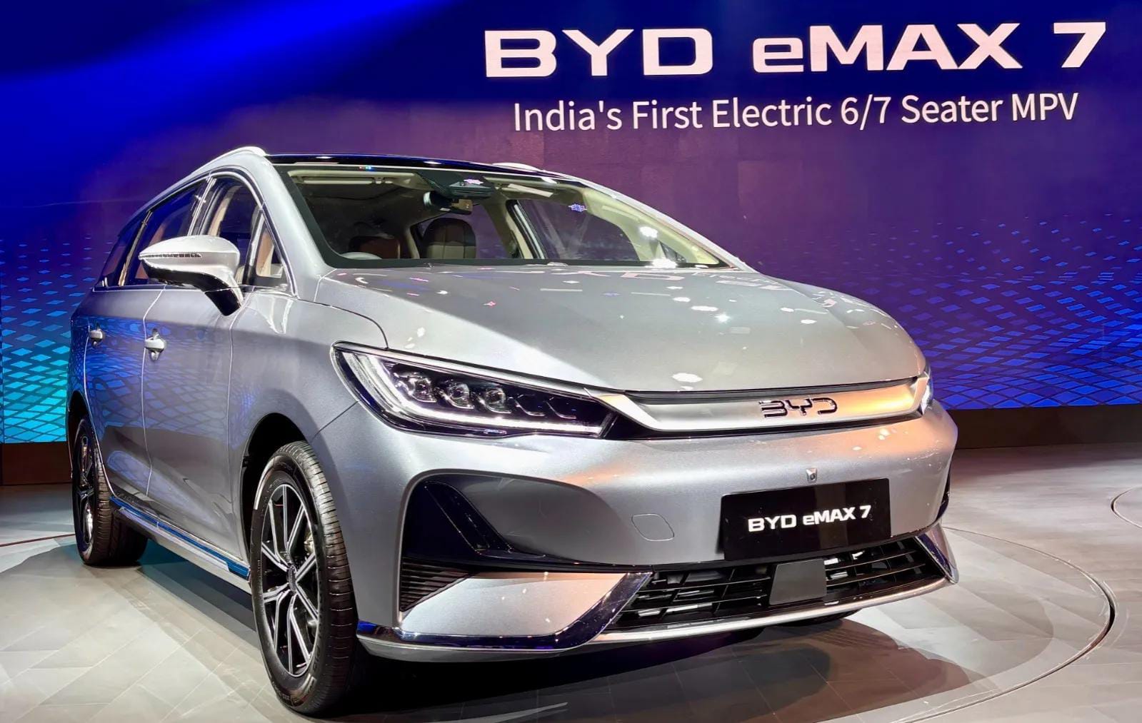 BYD eMax 7