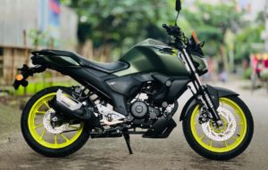 Yamaha FZS FI V4 युवा दिलों की धड़कन, पावर और परफॉर्मेंस में सबसे बेहतर
