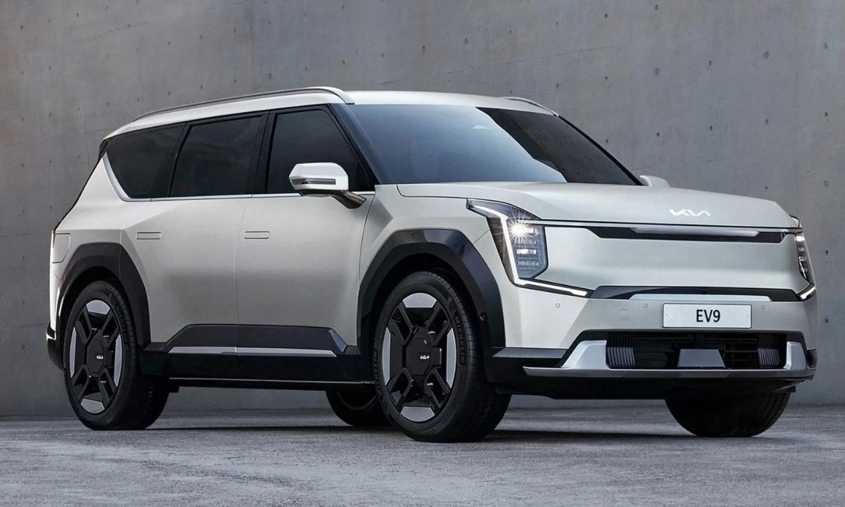 Kia Clavis