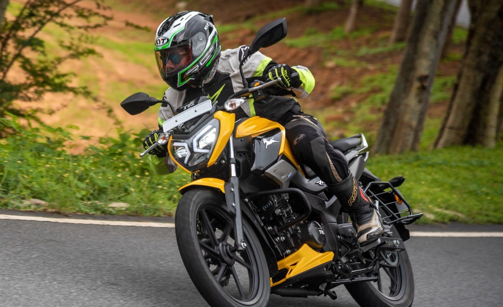 TVS Raider 125